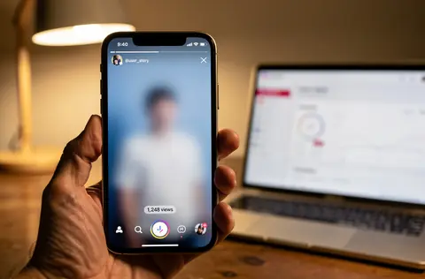 Peut-on savoir qui prend des captures d'écran de vos Stories Instagram?